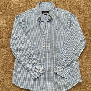Vineyard Vines boys size 7 blue and Pink button down whale shirt
